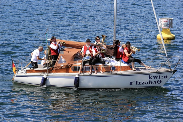 守策略与团 守策略与团